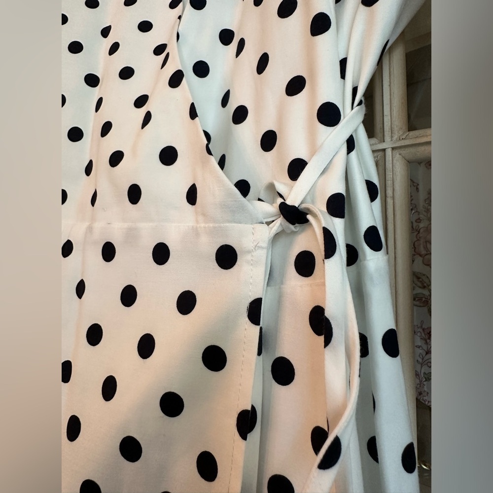 Reformation Hilltop wrap dress black/white dot NWT - Picture 2 of 6
